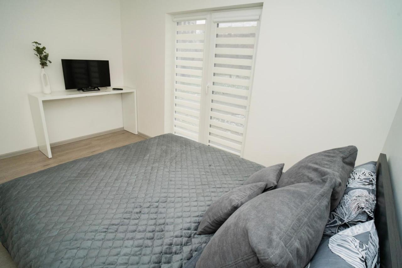 The Private Garden House Kaunas Exterior photo
